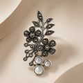 The Pearl Blossom Brooch