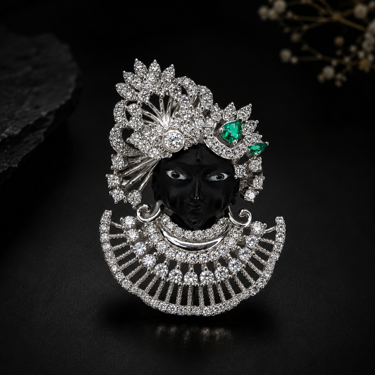 Vrindavan Krishna Brooch Pendant