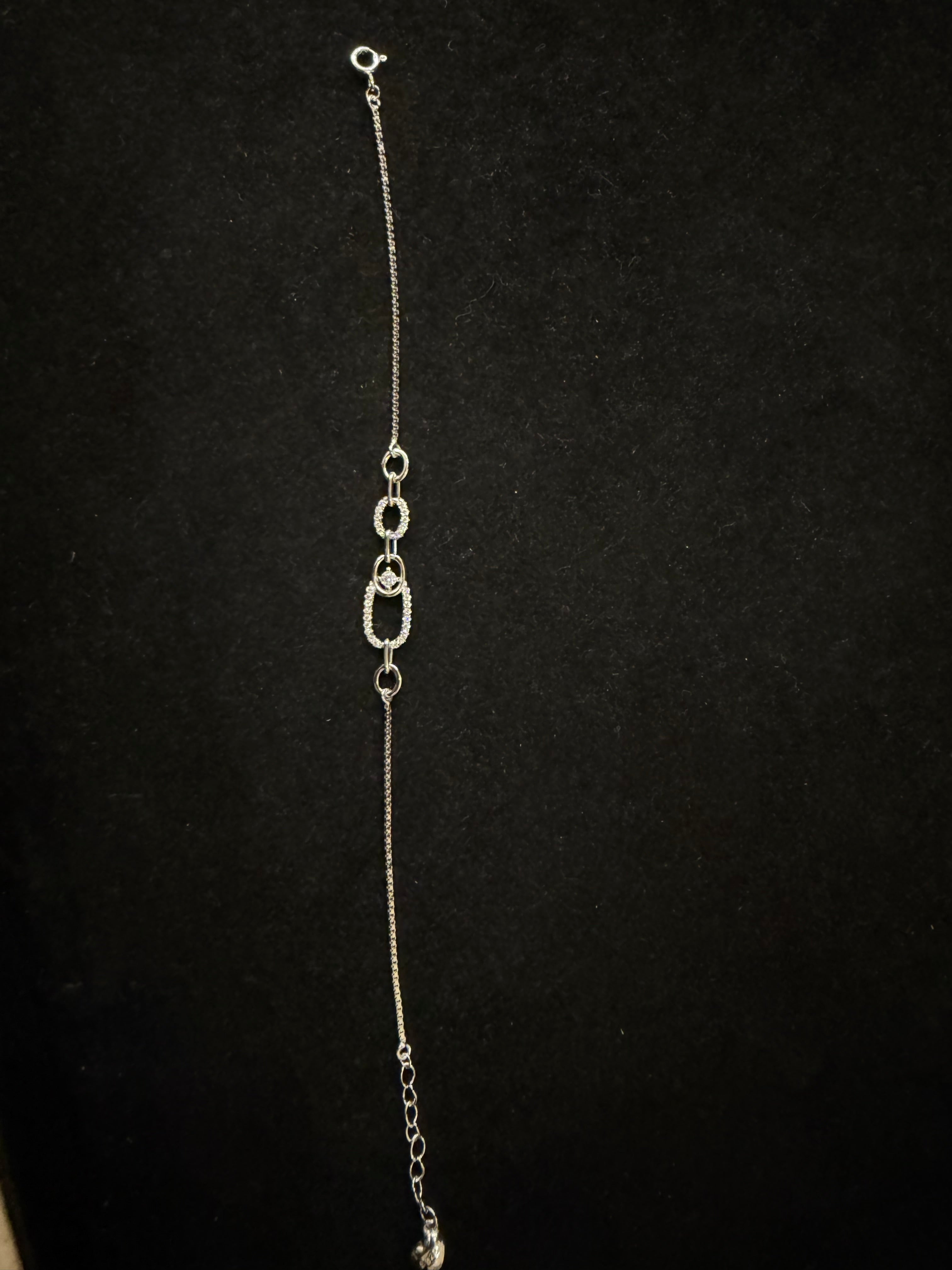 Serene Curve Bracelet
