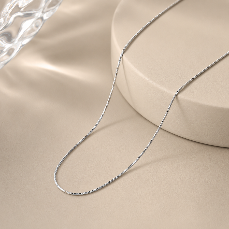 Unisex Sleek Snake Chain