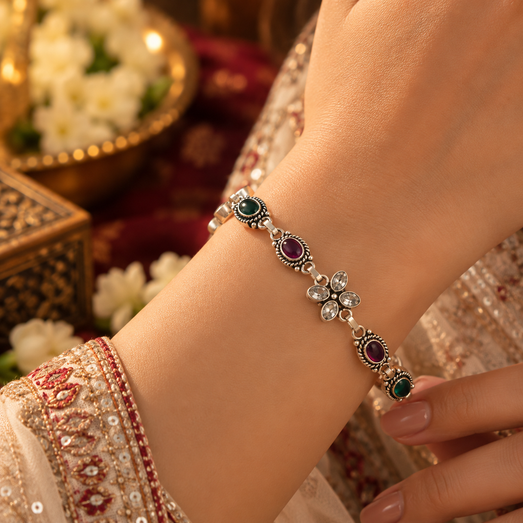 Gulnaar Silver Bracelet