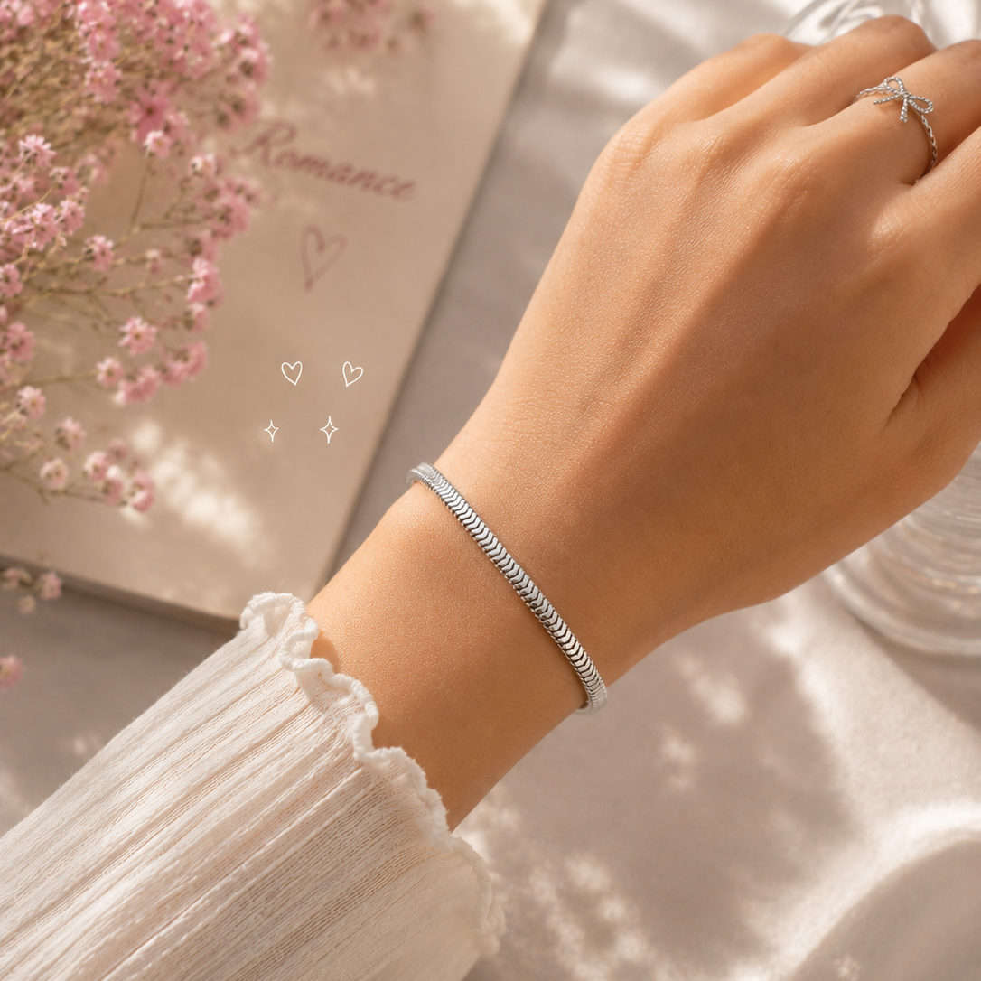 Silver Serpentine Bracelet