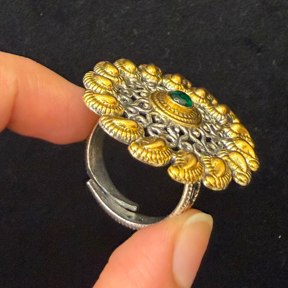 Fully Adjustable Striking Green Stone Ring
