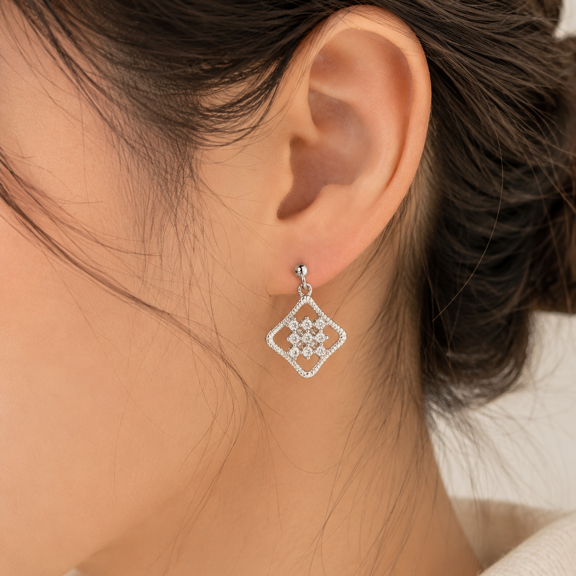 Lattice Spark Drop Earrings