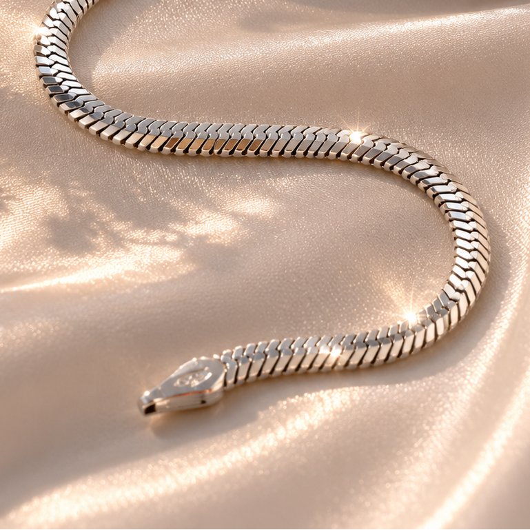 Silver Serpentine Bracelet