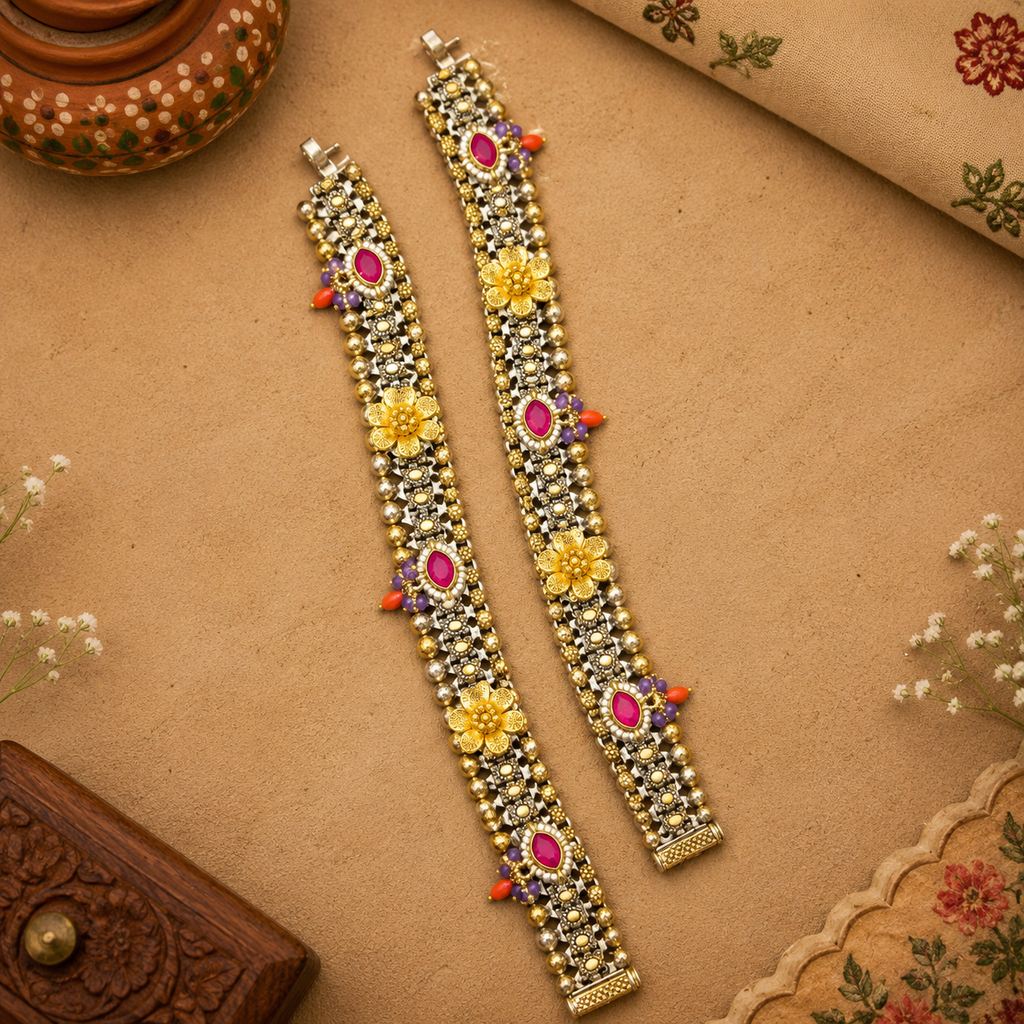 Royal Floral Oxidized Payal
