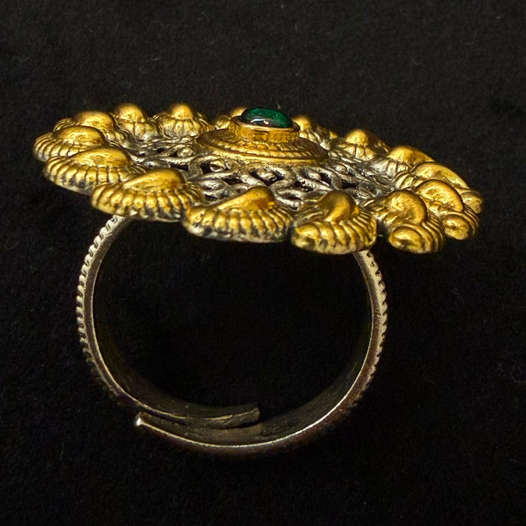Fully Adjustable Striking Green Stone Ring