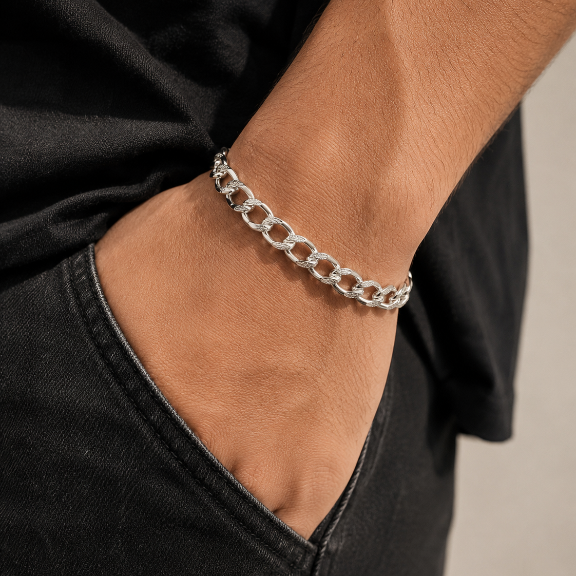 Aegis Silver Chain Bracelet