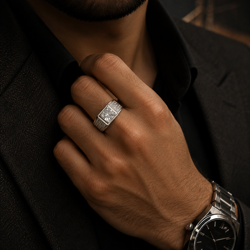 Sparkling Silver Ring